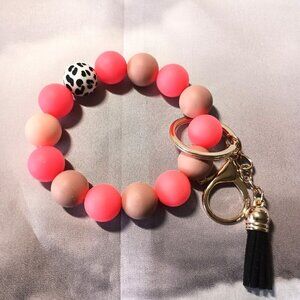 New Handmade Silicone Key Ring Bracelet Bag Charm Keychain Elastic & Portable